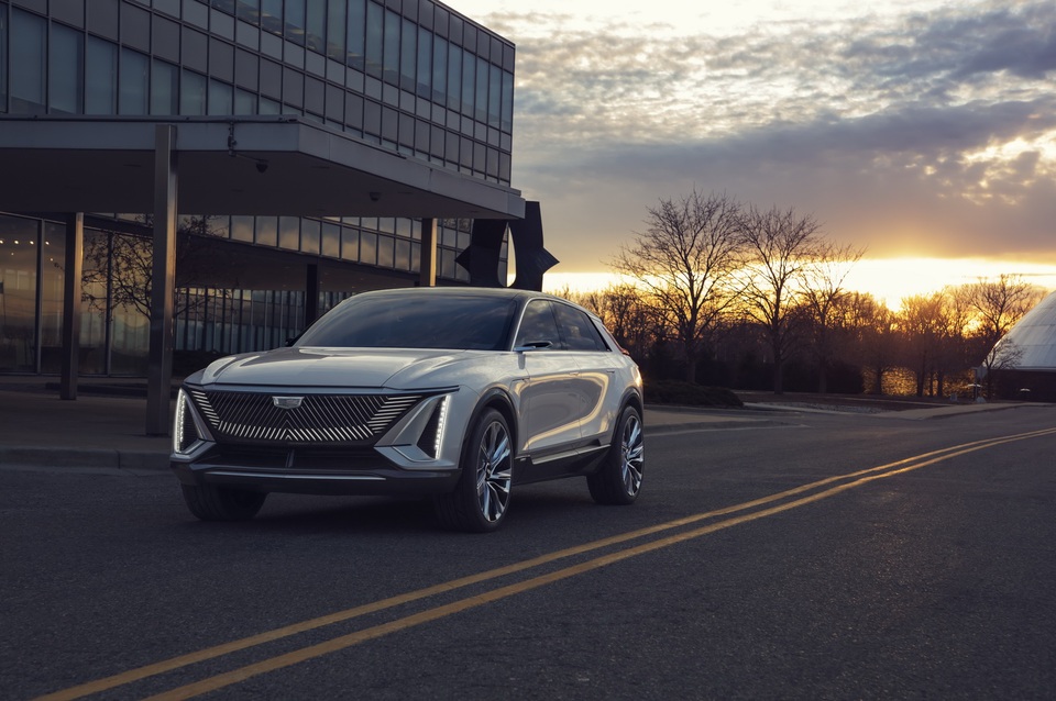 Cận cảnh tân binh Lyriq - Kỷ nguyên mới của Cadillac - 6 Cận cảnh tân binh Lyriq - Kỷ nguyên mới của Cadillac - 6