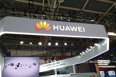 Huawei gây tò mò khi xuất hiện tại Triển lãm ô tô Bắc Kinh