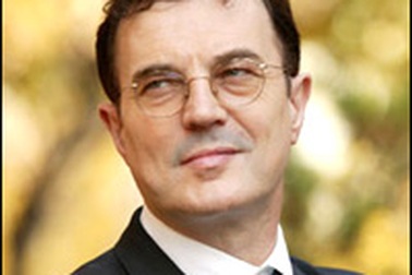 Người "gốc ngoại" đầu tiên lãnh đạo một cơ quan chính phủ Hàn Quốc 