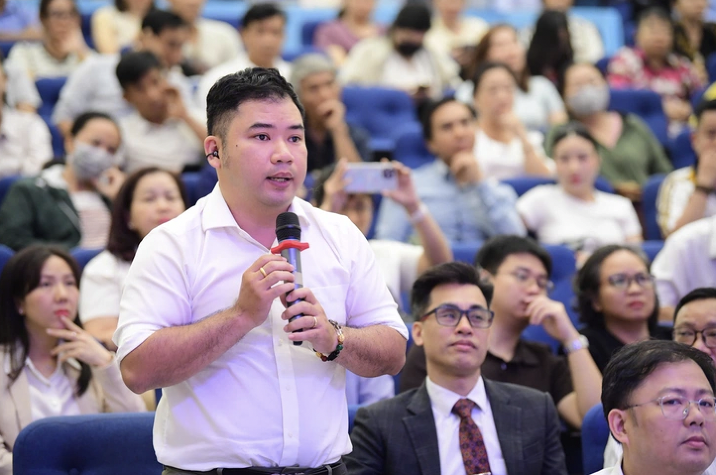 Lãnh đạo cơ quan thuế: Sẽ hạn chế tối đa xử phạt hộ kinh doanh - 1