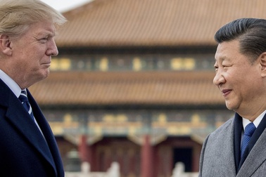 Đối đầu Mỹ - Trung: Từ đại bác chào mừng tới đòn giáng trên mọi mặt trận