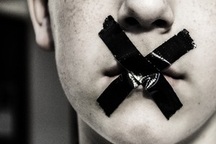 Lạ lùng người đàn ông "không thèm" nói chuyện với vợ suốt 20 năm