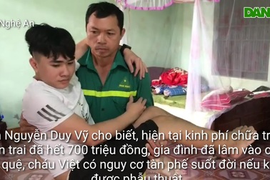 Thiếu tiền phẫu thuật, chàng trai trẻ trước nguy cơ bị tàn phế.