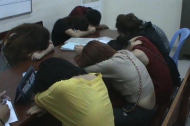 Bỏ ra cả trăm triệu thuê khách sạn để chứa mại dâm