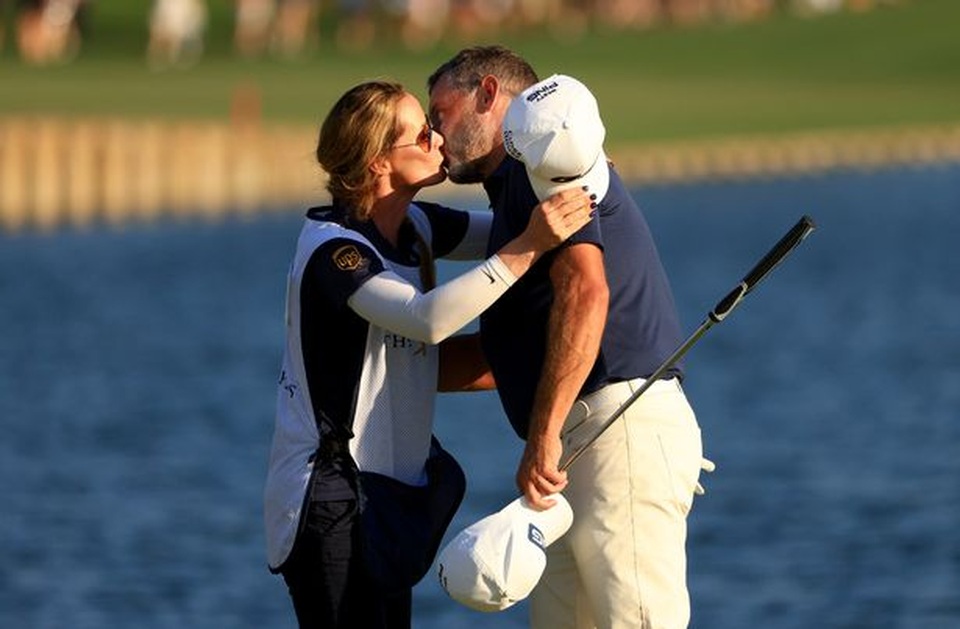Mỹ nhân xinh đẹp đứng sau thành công của tay golf nổi tiếng Lee Westwood - 2 Mỹ nhân xinh đẹp đứng sau thành công của tay golf nổi tiếng Lee Westwood - 2