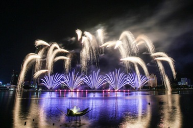 8 đội tranh tài trong lễ hội pháo hoa quốc tế Đà Nẵng 2018