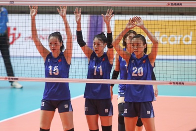 HLV Tuấn Kiệt tiếc nuối khi bóng chuyền nữ không thể giành HCV SEA Games 32