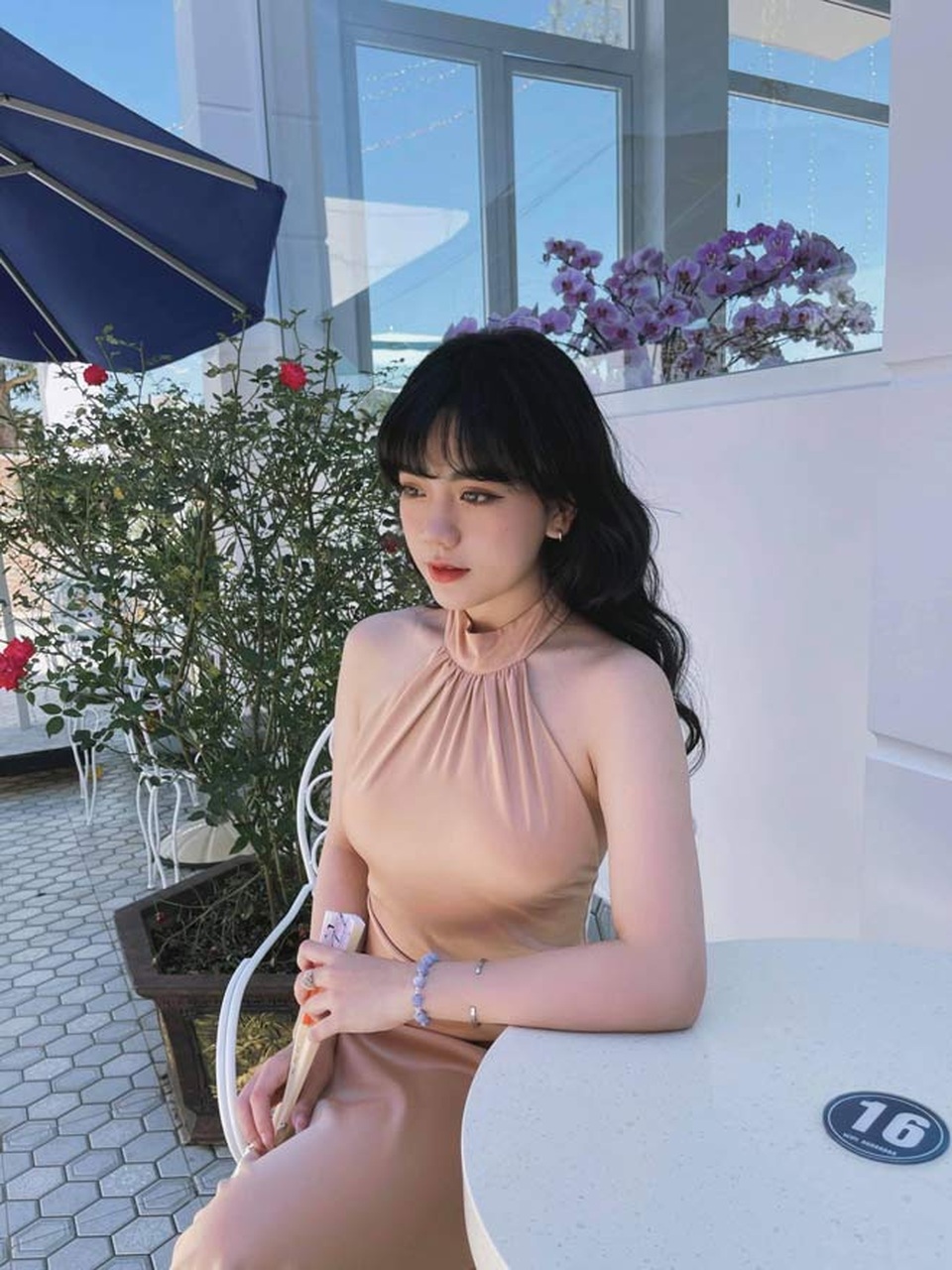 Đăng ảnh thời chưa dậy thì, hot girl Lâm Đồng khiến dân mạng thốt lên không tin nổi - 9 Đăng ảnh thời chưa dậy thì, hot girl Lâm Đồng khiến dân mạng thốt lên không tin nổi - 9