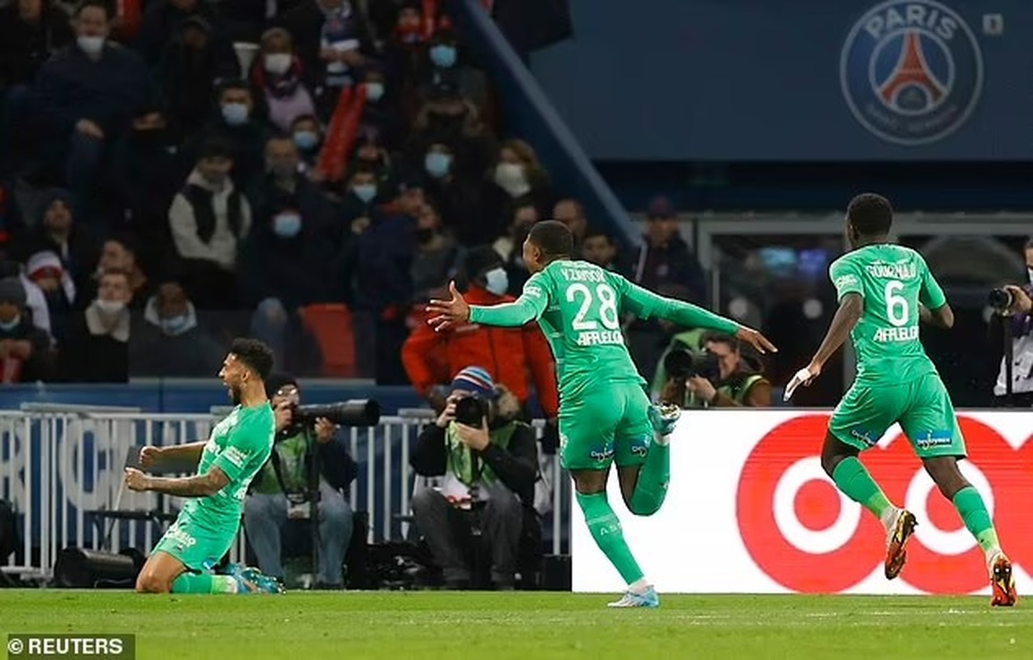 Messi và Mbappe rực sáng, PSG tiến sát chức vô địch Ligue 1 - 1 Messi và Mbappe rực sáng, PSG tiến sát chức vô địch Ligue 1 - 1
