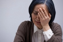 Dịp 20/10 cả khu phố khen con trai tôi, riêng tôi đau đớn rớt nước mắt