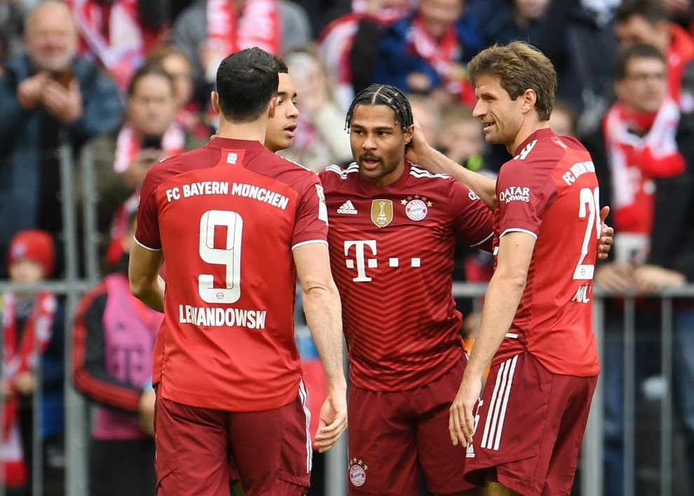 Lewandowski thăng hoa, tiến sát kỷ lục của huyền thoại Gerd Muller - 5 Lewandowski thăng hoa, tiến sát kỷ lục của huyền thoại Gerd Muller - 5