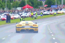 "Bộ sưu tập" siêu xe gặp nạn