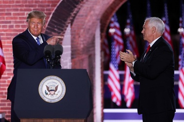 Phó tổng thống Pence: Người Mỹ cần một tổng thống tin tưởng vào nước Mỹ