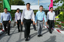 Thêm một cây cầu Dân trí đến với người dân nông thôn Cần Thơ