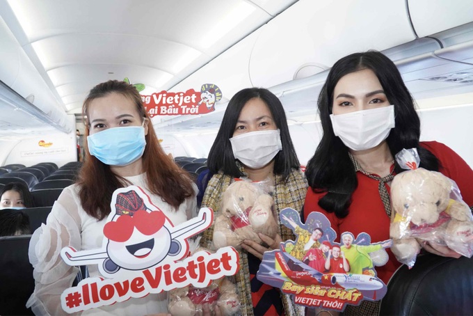 Ưu đãi vé 0 đồng, đưa nàng bay khắp Việt Nam cùng Vietjet - Ảnh 2. Ưu đãi vé 0 đồng, đưa nàng bay khắp Việt Nam cùng Vietjet - Ảnh 2.