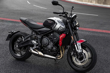 Triumph Trident 660 tại Việt Nam bị triệu hồi vì lỗi chân chống