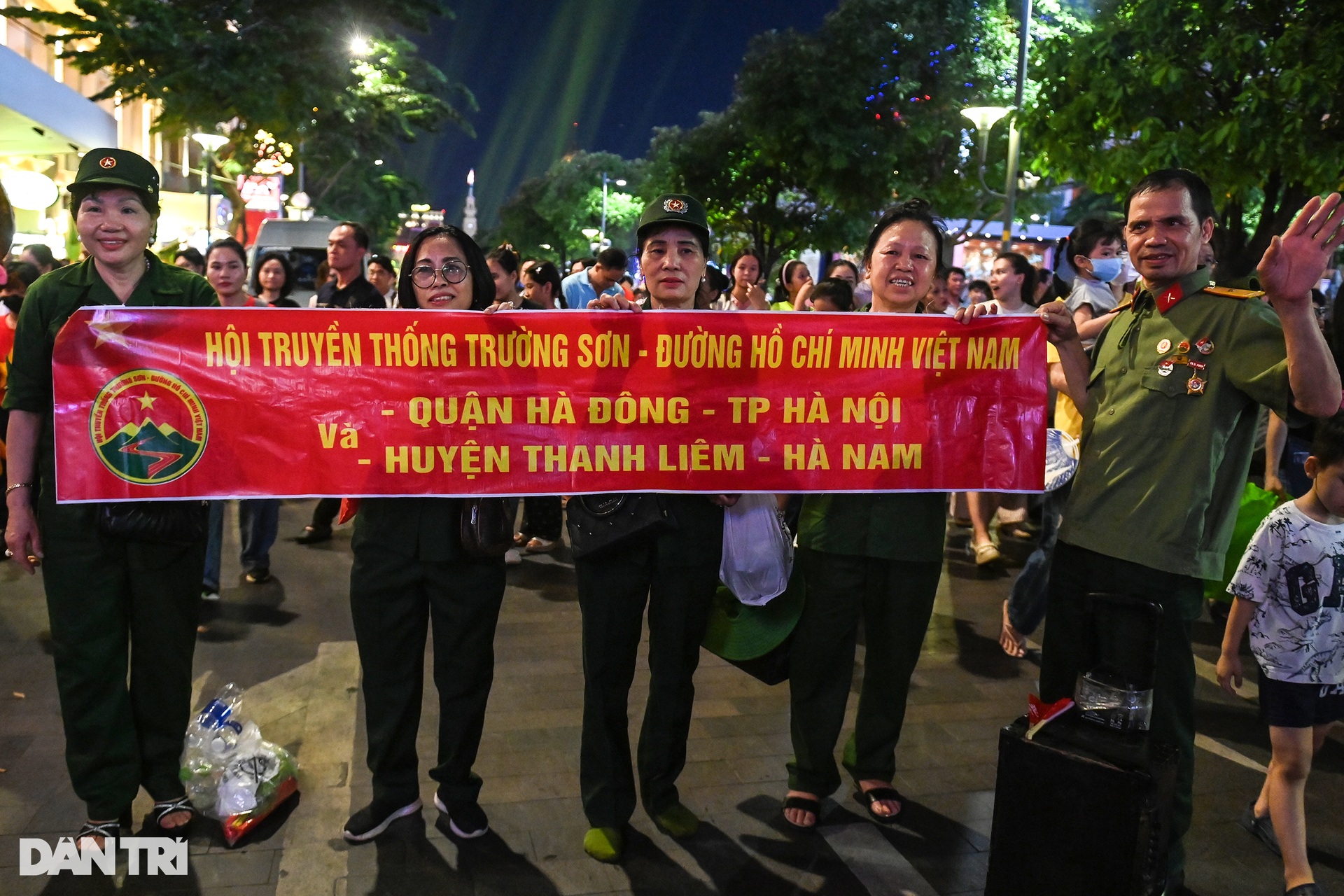 Cựu chiến binh giải phóng miền Nam: Bồi hồi, thức trắng đêm chờ diễu binh - 6 Cựu chiến binh giải phóng miền Nam: Bồi hồi, thức trắng đêm chờ diễu binh - 6