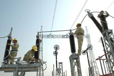 EVN xin tăng giá truyền tải điện