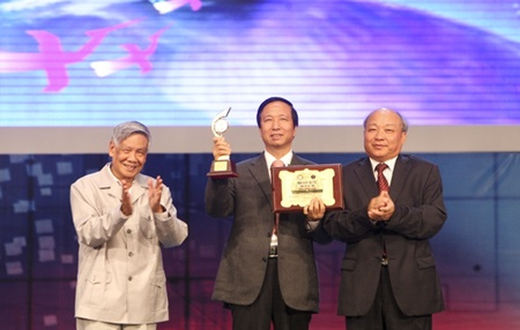 Nguyên Bộ trưởng Y tế Nguyễn Quốc Triệu và dấu ấn đặc biệt trong sự nghiệp - 2 Nguyên Bộ trưởng Y tế Nguyễn Quốc Triệu và dấu ấn đặc biệt trong sự nghiệp - 2