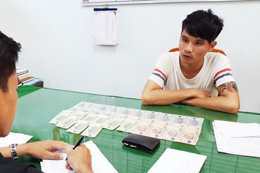 Bắt đối tượng dùng clip, ảnh khỏa thân tống tiền bạn tình