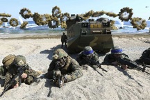 Mỹ-Hàn ngừng tập trận sau đề xuất đối thoại của Triều Tiên