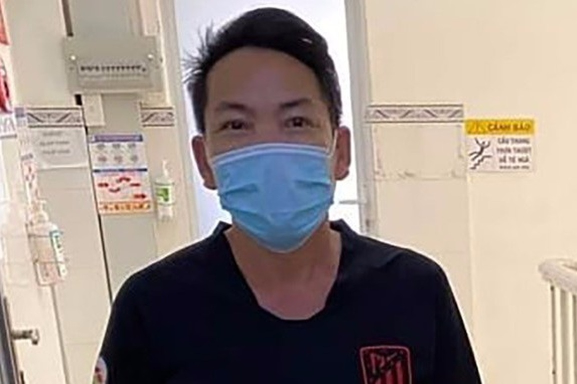 Người đàn ông dâm ô 4 bé trai ở hồ bơi, công viên - 1 Người đàn ông dâm ô 4 bé trai ở hồ bơi, công viên - 1
