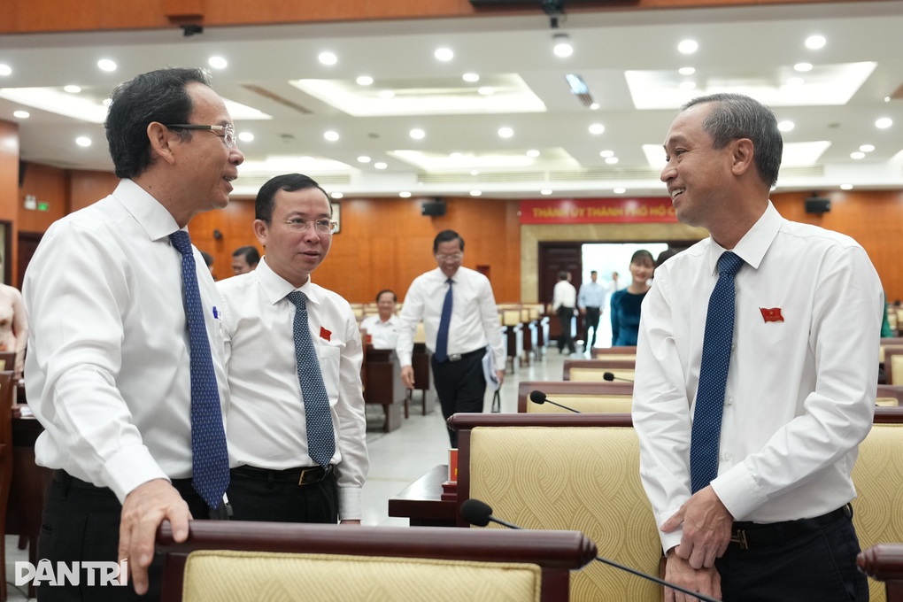 TPHCM giải bài toán một nhân sự phục vụ hơn 1.500 dân - 2 TPHCM giải bài toán một nhân sự phục vụ hơn 1.500 dân - 2