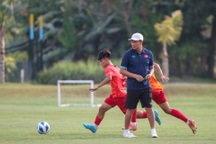U16 Việt Nam đi tìm chiến thắng đậm trước U16 Philippines