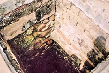 Giếng đá cổ độc đáo ở Phú Yên