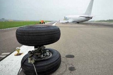 Vì sao máy bay dân dụng gặp sự cố ngày càng tăng?