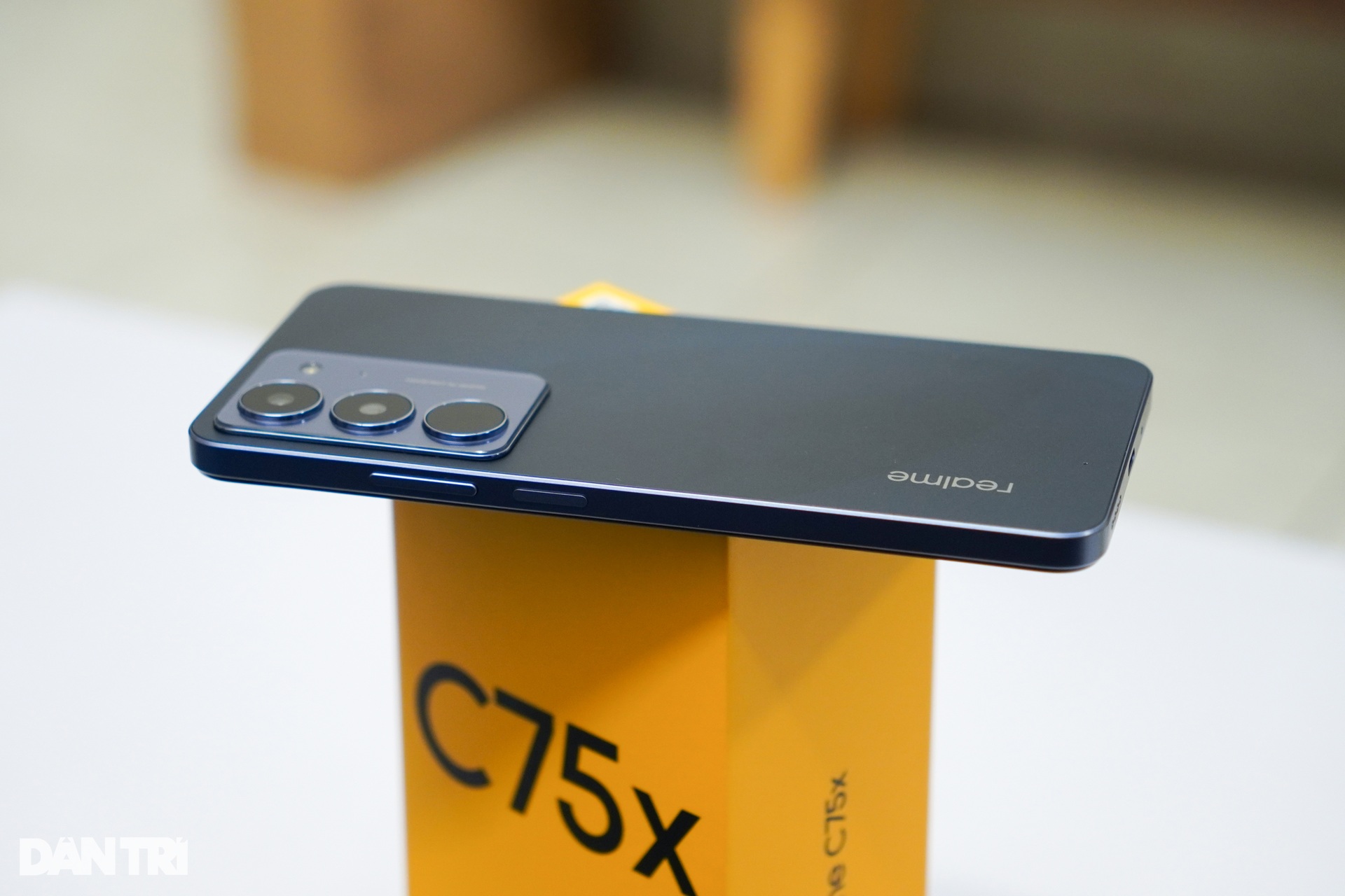 รีวิว realme C75x แบบละเอียด: แบตอึด คุณภาพหน้าจอพื้นฐาน - 13 Đánh giá chi tiết realme C75x: Pin khỏe, chất lượng màn hình ở mức cơ bản - 13