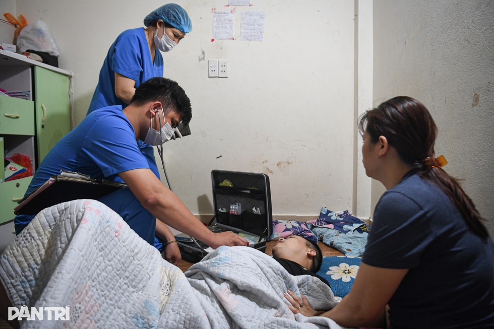 Đêm trắng 115: Trăm lần báo động và những chuyến xe thần tốc giữ mạng người - 7 Đêm trắng 115: Trăm lần báo động và những chuyến xe thần tốc giữ mạng người - 7