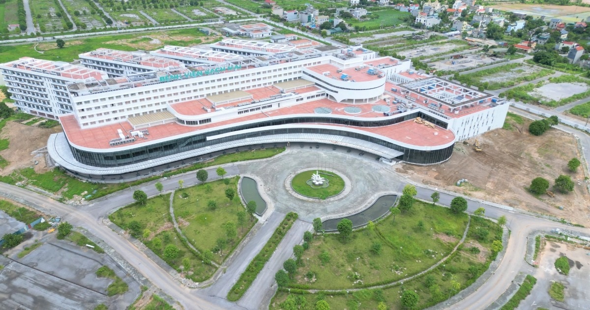 Phó Thủ tướng lệnh “dứt điểm gỡ vướng cho BV Bạch Mai và Việt Đức cơ sở 2”