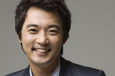 Sao Hàn Ahn Jae Wook vừa trải qua ca đại phẫu