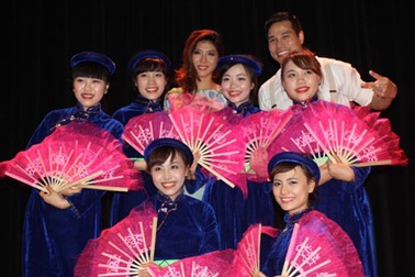 Người Việt trẻ ở Mỹ vui ngày hội ngộ