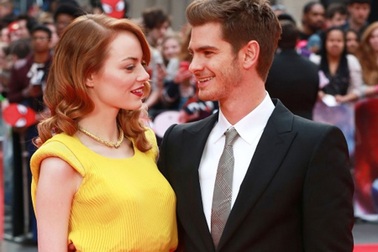 Những cặp đôi "phim giả tình thật" của làng giải trí (phần 1)