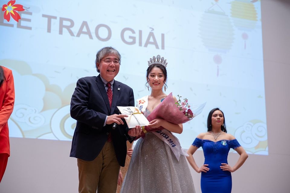 “Đại tiệc Tết xa nhà” và tìm kiếm Hoa khôi tài sắc của du học sinh Việt tại Nhật - 10 “Đại tiệc Tết xa nhà” và tìm kiếm Hoa khôi tài sắc của du học sinh Việt tại Nhật - 10