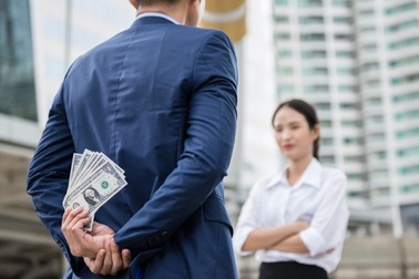 10 dấu hiệu tiết lộ hôn nhân của bạn đang gặp rắc rối