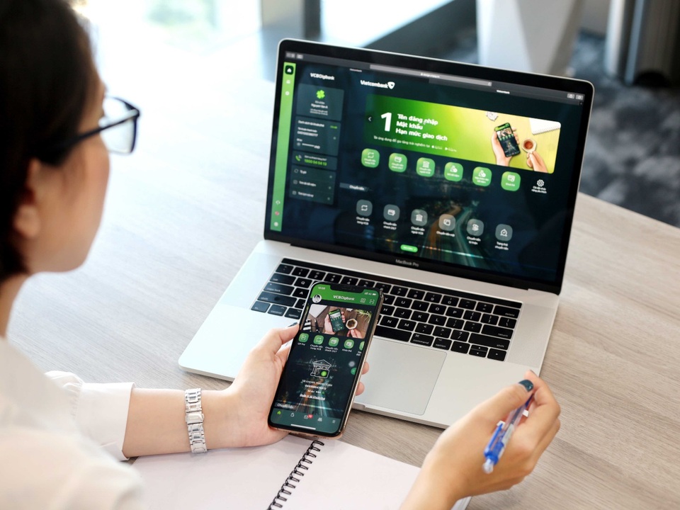 Vừa ra mắt, dịch vụ mới của Vietcombank đã nhanh chóng lấy lòng người dùng - 4 Vừa ra mắt, dịch vụ mới của Vietcombank đã nhanh chóng lấy lòng người dùng - 4
