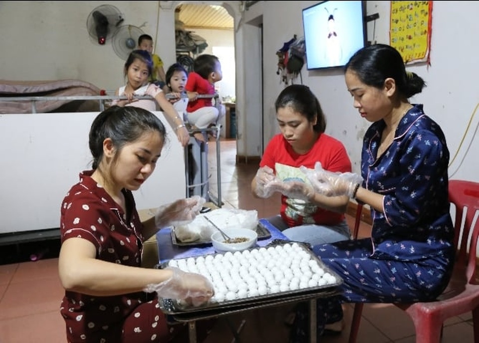 Covid-19 khiến giám đốc đi ship hàng, nhân viên về ...khoan giếng - 1 Covid-19 khiến giám đốc đi ship hàng, nhân viên về ...khoan giếng - 1