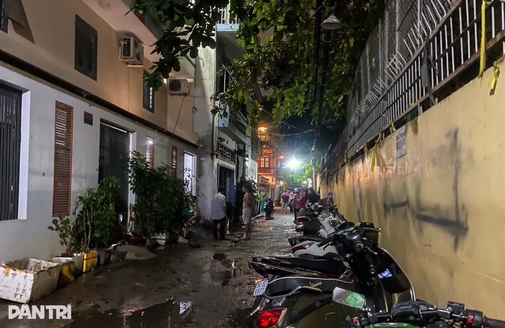 Danh tính 2 nạn nhân tử vong trong vụ cháy nhà 3 tầng ở TPHCM - 1 Danh tính 2 nạn nhân tử vong trong vụ cháy nhà 3 tầng ở TPHCM - 1