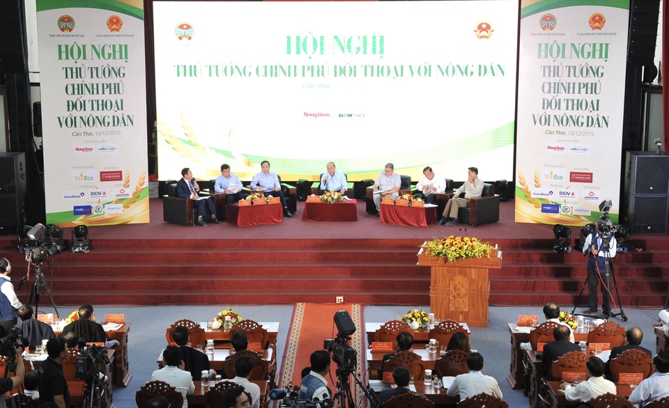 Thủ tướng: Người nông dân phải tự đổi mới, cứ làm bài cũ thì khó thành công! - 2 Thủ tướng: Người nông dân phải tự đổi mới, cứ làm bài cũ thì khó thành công! - 2