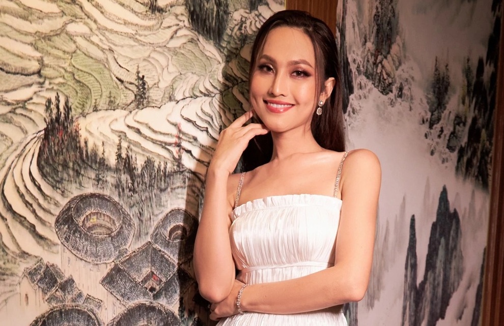 Ca sĩ chuyển giới đầu tiên ở Việt Nam tốn bao nhiêu tiền để được sống thật? - 4 Ca sĩ chuyển giới đầu tiên ở Việt Nam tốn bao nhiêu tiền để được sống thật? - 4