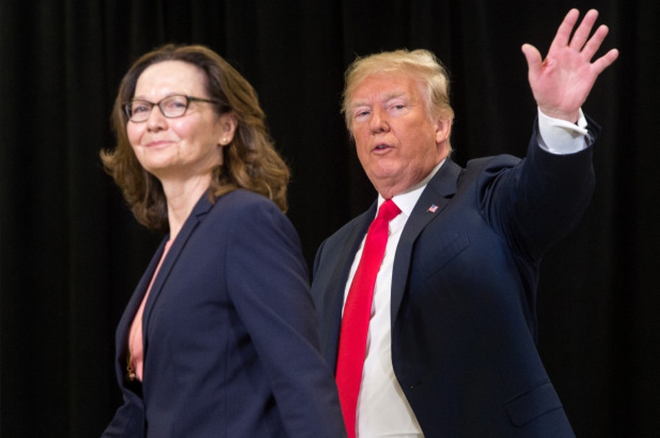 Bà trùm CIA từ chức trước ngày ông Trump rời Nhà Trắng - 1 Bà trùm CIA từ chức trước ngày ông Trump rời Nhà Trắng - 1