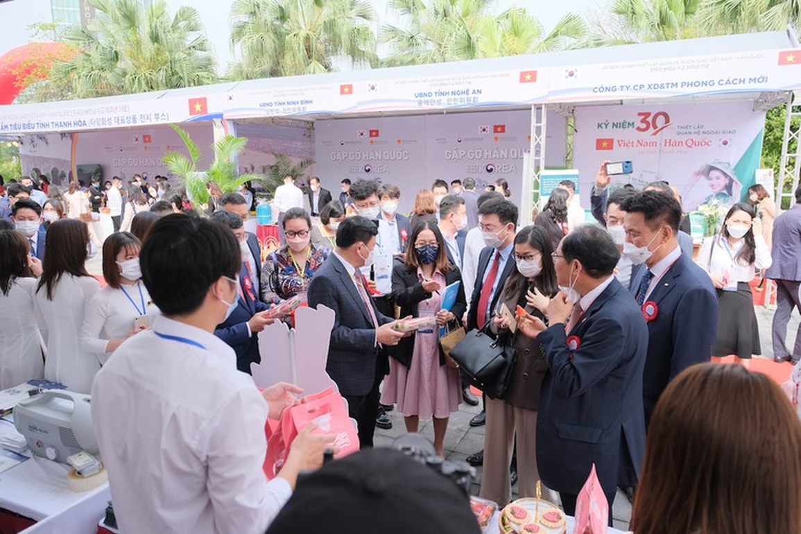 Trái dâu tây Hàn Quốc được xúc tiến nhập khẩu vào thị trường Việt Nam - 2 Trái dâu tây Hàn Quốc được xúc tiến nhập khẩu vào thị trường Việt Nam - 2