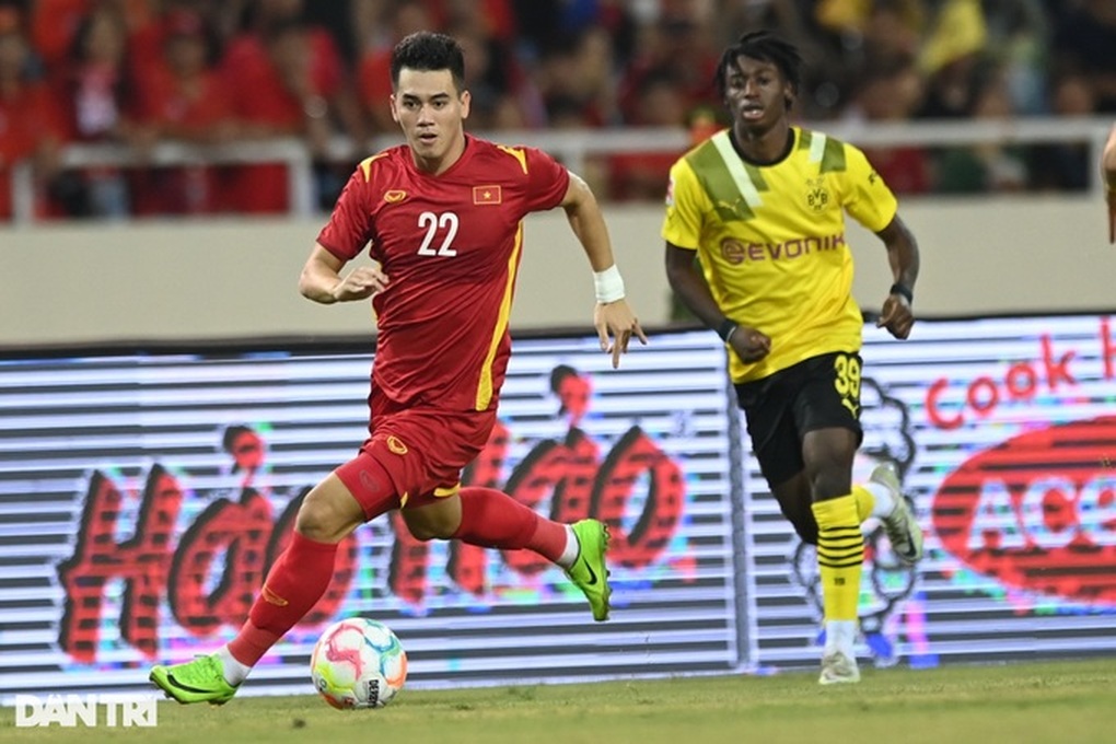 Đội tuyển Việt Nam tăng giá kỷ lục trước AFF Cup 2022 - 1 Đội tuyển Việt Nam tăng giá kỷ lục trước AFF Cup 2022 - 1