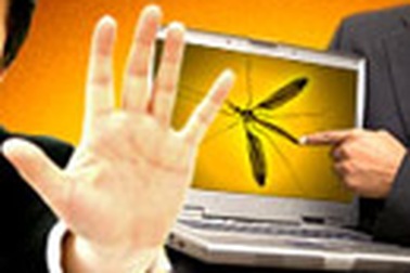 Chiếc laptop trị giá... 31 năm tù