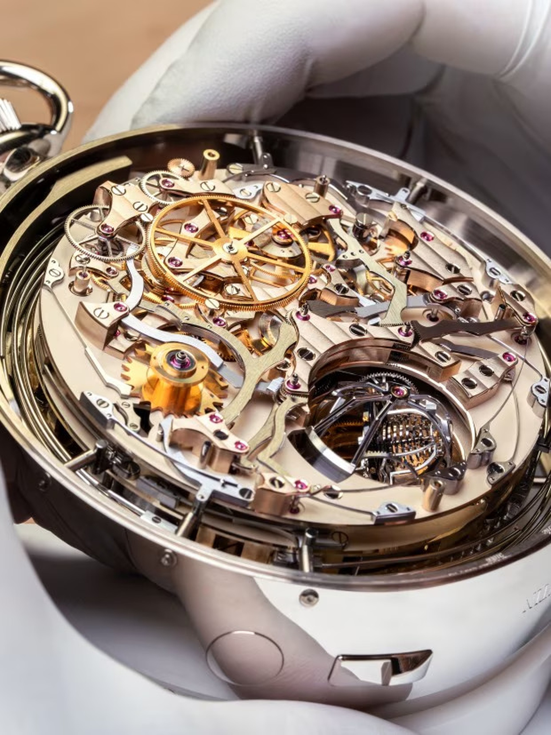 10 mẫu đồng hồ phức tạp và độc lạ nhất triển lãm năm 2024
