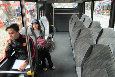 Xe buýt trợ giá vẫn "ế khách"