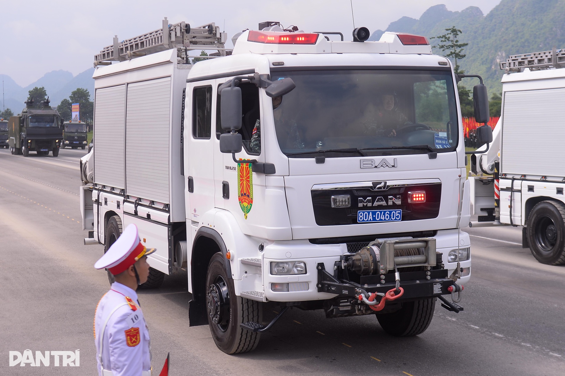 Chiêm ngưỡng dàn xe bọc thép, xe chống bạo loạn Bộ Công an diễu binh - 9